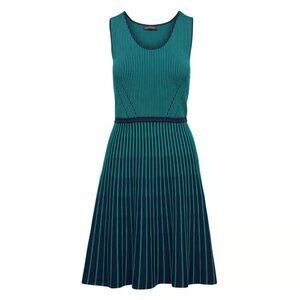 Banana Republic navy blue & green striped sleeveless sweater dress size Medium
